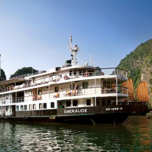 2 Days Ha Noi - Cat Ba - Lan Ha Bay on Emerald Cruise 3***
