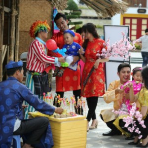 Vui Tết cổ truyền tại Asia Park Đà Nẵng