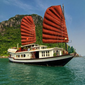 3 Days Ha Noi - Cat Ba - Lan Ha Bay on Emerald Cruise 3***