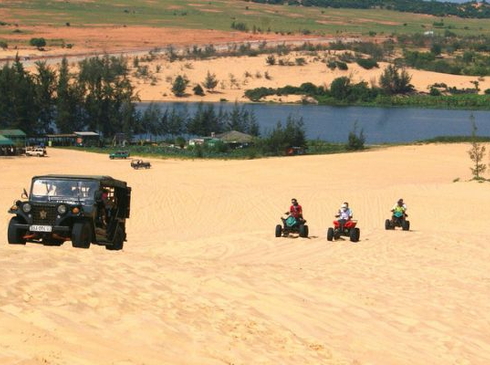 Xe Limousine-Phan Thiết-Mũi Né-2N1D-Resort 4 Sao(Khởi Hành Thứ 7 Hàng Tuần)