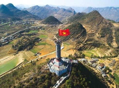 Mùa Hè-Hồ Chí Minh-Hà Giang-Sông Nho Quế-Cao Bằng-Thác Bản Giốc-Hồ Chí Minh-5N4D