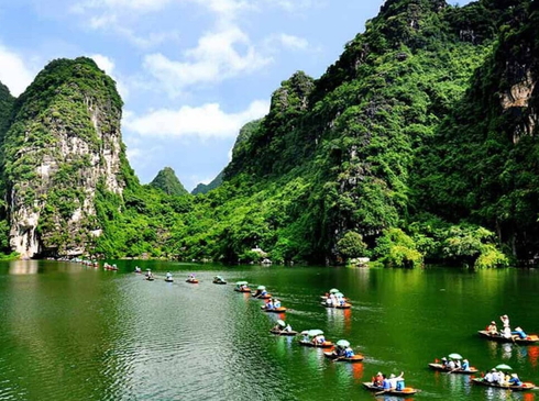 Hồ Chí Minh-Hà Nội-Bãi Đính Tràng An-Hạ Long-4N3D